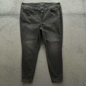 Torrid Jeans Women's 24T Gray Mid-Rise Super Skinny Leg Jegging 29" Inseam NWT